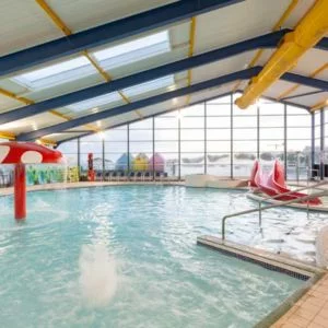 Haven Quay West holiday park pool