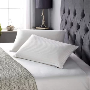 A product image of the Relyon Superior Comfort Latex Pillow