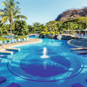 Swimming pool at Riu Guanacaste hotel in Costa Rica