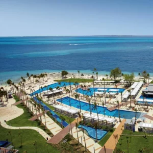 Aerial view of Riu Palace Peninsula in Cancun