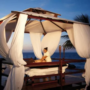 An outdoor spa treatment at Riu Palace Peninsula in Cancun