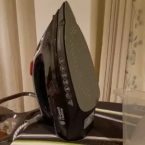 Russell Hobbs 20630 Powersteam Ultra Steam Iron