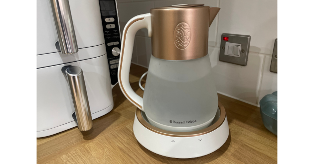 Russell Hobbs Calm Kettle in use