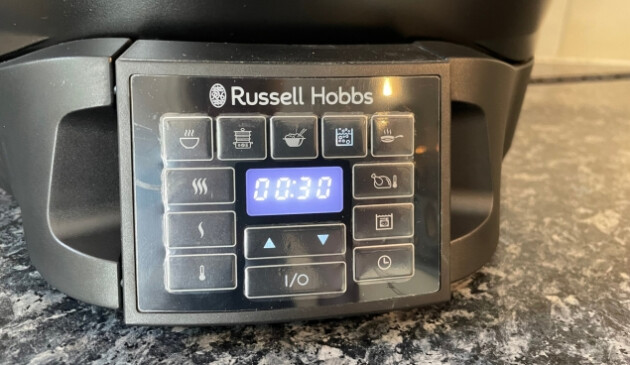 Russell Hobbs Good To Go Multicooker control panel