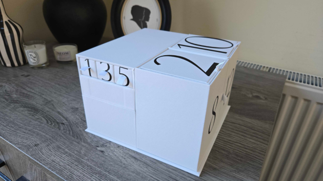 A closer look at the design of the Sentier Fragrance Advent Calendar 2026
