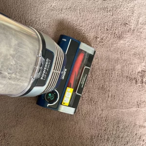 Shark Stratos XL 2.6 Litre Corded Upright Vacuum Cleaner