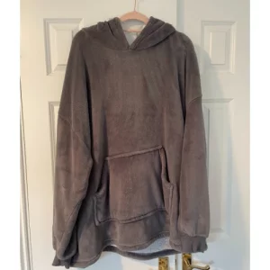 Sienna Hoodie Blanket