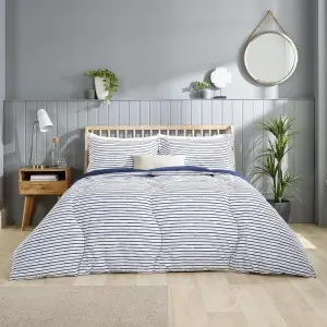 Slumberdown 10.5 Tog Coverless Comfort Printed Grey Stripe Duvet made on the bed
