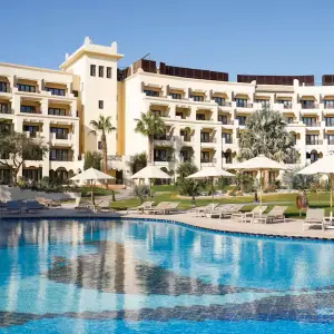 Steigenberger Aldau Beach Hotel pool