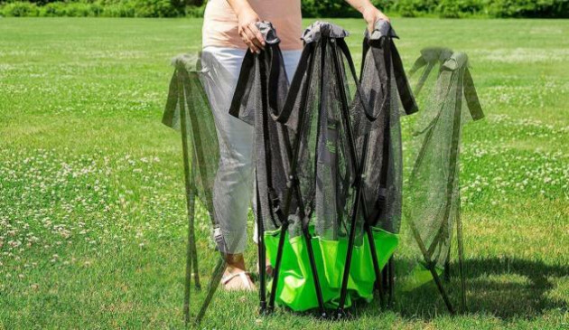 Summer Infant Pop N Play playpen folded