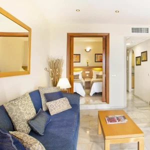 Sunset Beach Club Hotel Apartments room