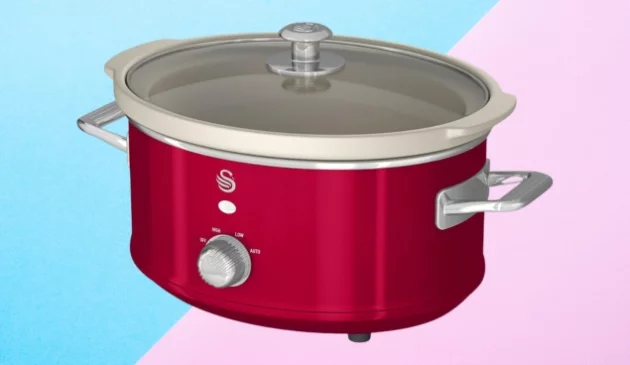 Swan Retro Red 3.5 Litre Slow Cooker