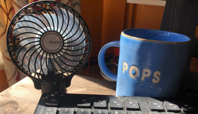 EasyAcc Portable Handheld Fan