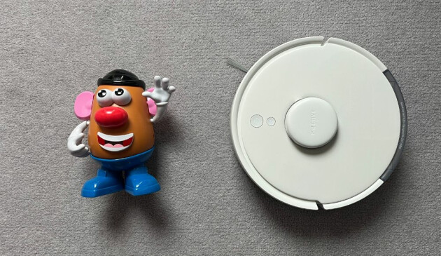 SwitchBot Mini Robot Vacuum K10+ review carpet