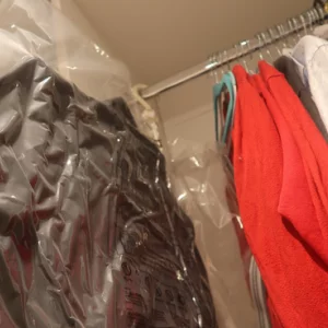 TAILI Hanging Vacuum Storage Bags, £25