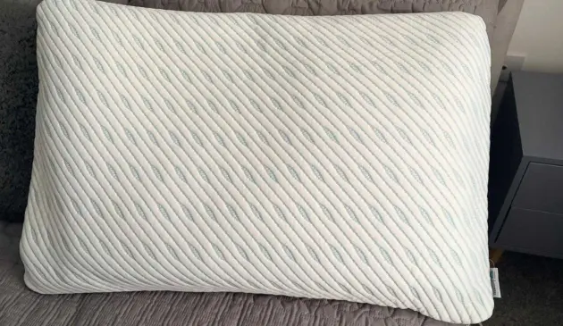 A tester picture of the Tempur Prima SmartCool Pillow