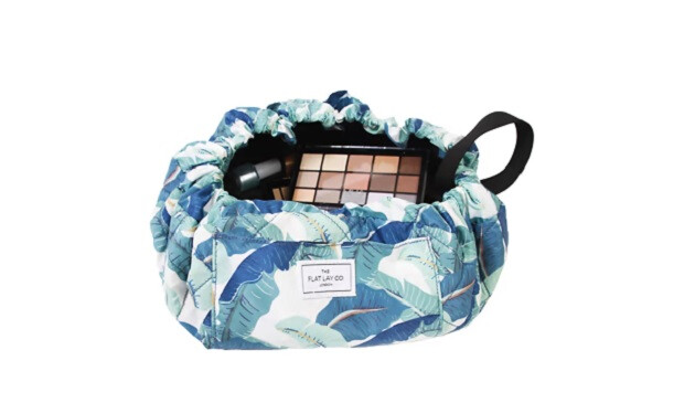 The Flat Lay Co toiletry bag
