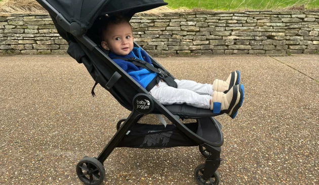 toddler sitting in Baby Jogger City Tour 2 Eco