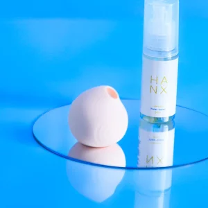 A product image of the HANX Cindy clitoral suction toy