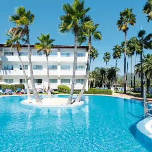 TUI Blue Grupotel Mallorca Mar main pool