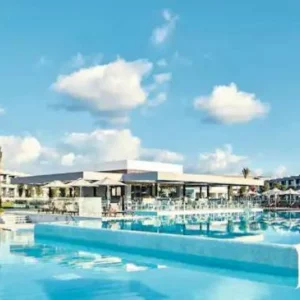 The pool at TUI BLUE Sensatori Atlantica Dreams