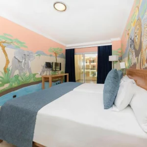 Ukino Palmeiras Village room