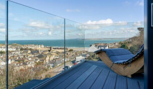 Uno St Ives, Cornwall