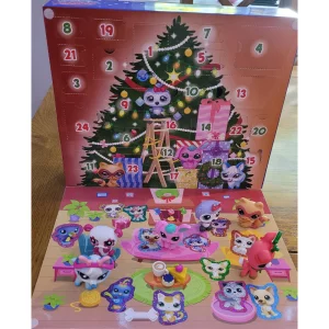 Littlest Pet Shop Holiday Advent Calendar in testing showing all 24 surprises