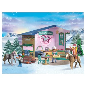 Playmobil Christmas Advent Calendar: Baking in the Riding Cafe