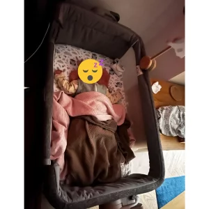 Chicco Next2Me Magic Evo crib in testing with newborn baby