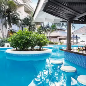 Bougainvillea Barbados swim up bar
