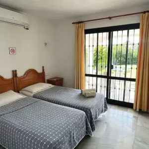 Casa Chica Spain twin bedroom