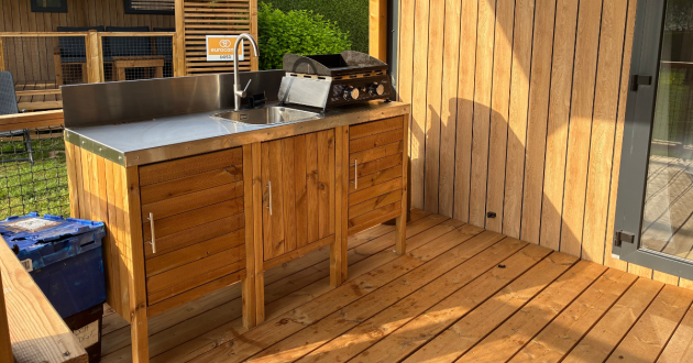 Eurocamp Domaine des Ormes review image lodge outdoor area