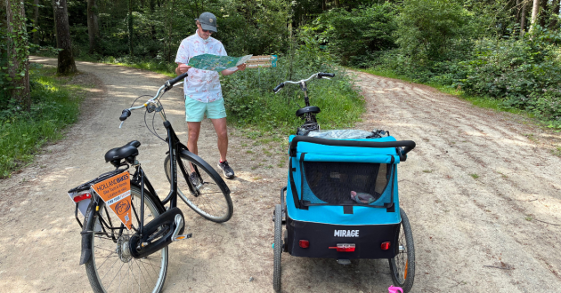 Eurocamp Domaine des Ormes review image cycle trails