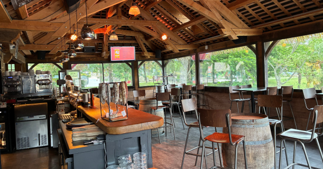 Eurocamp Domaine des Ormes review image restaurant