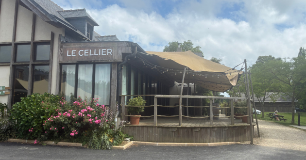 Eurocamp Domaine des Ormes review image Le Cellier new restaurant