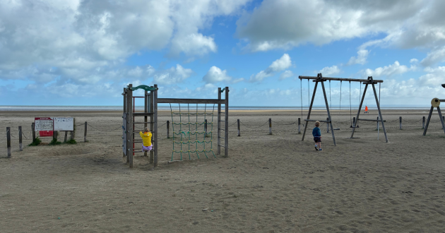 Eurocamp Domaine des Ormes review image beach with playground