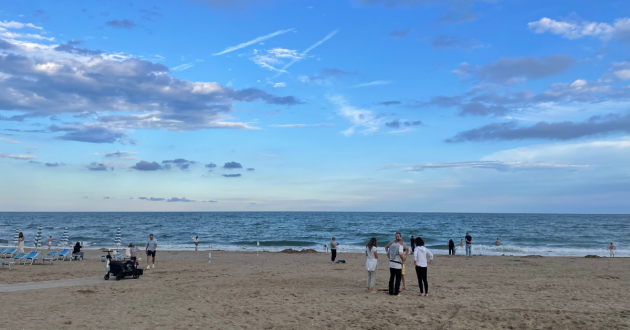 Eurocamp Union Lido Mare review image featuring beach