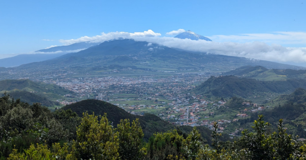 Hotel Bahia del Duque review image Tenerife island and Teide volcano