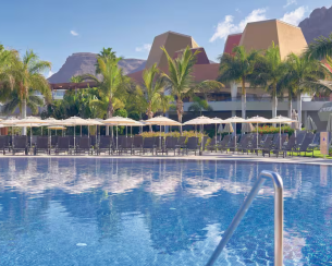 Pool at Radisson Blu Resort & Spa