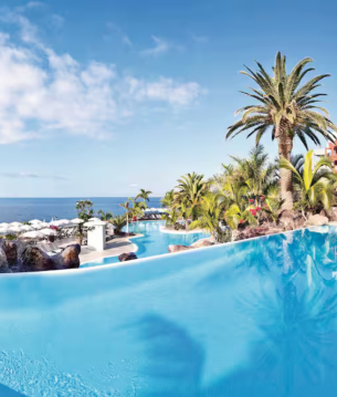 Pool shot at the Adrian Hotelese Roca Nivaria hotel, Tenerife