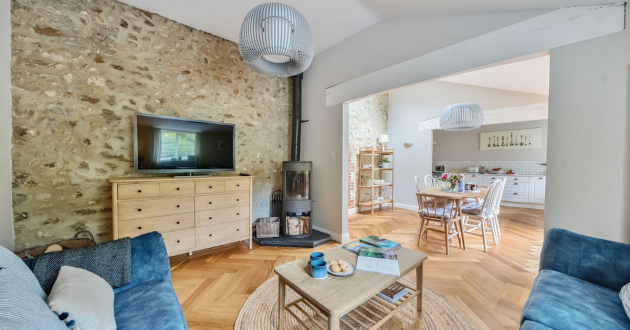 The Orangery holiday cottage review living area