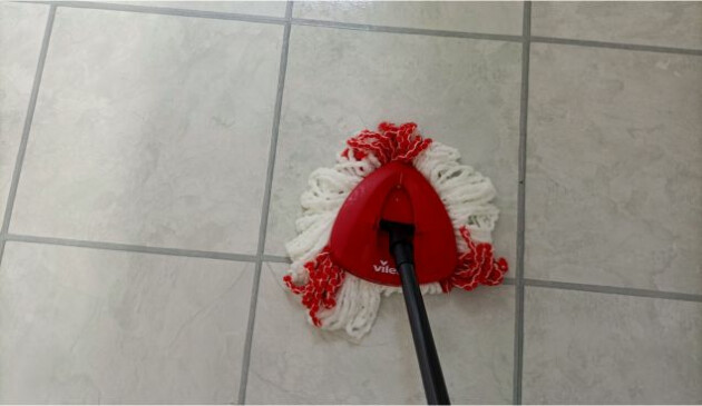 Vileda Turbo Microfibre Mop and Bucket Set