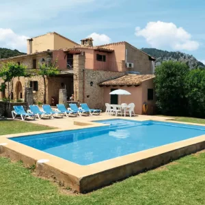 Outdoor pool at Villa Mala Garba in Mallorca
