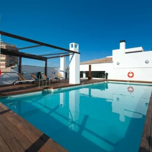 Vincci Seleccion Posada del Patio pool