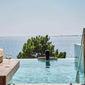 The infinity pool at White Rocks hotel in Kefalonia