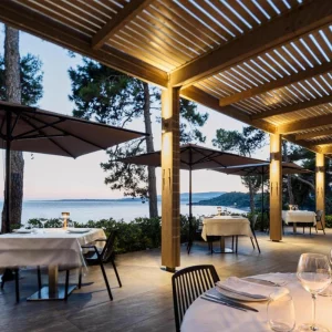 The restaurant terrace at White Rocks hotel in Kefalonia